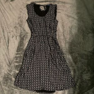 Kavu, XXS, black and white midi dress